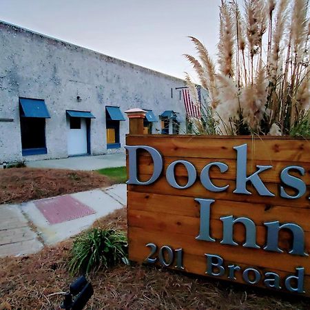 Darien Dockside Inn Exterior photo